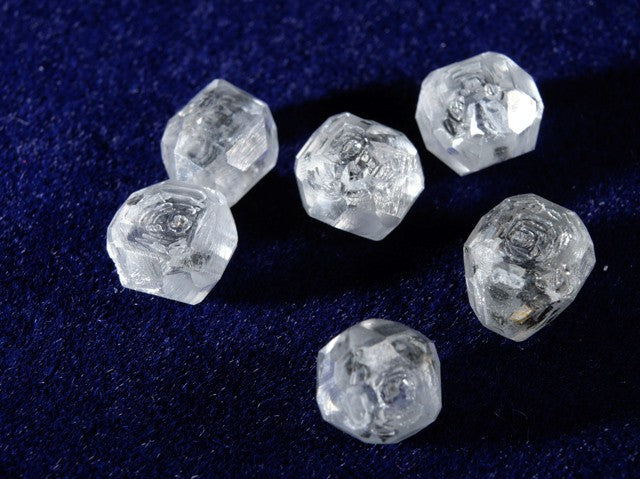 培育鑽石（Lab-Grown Diamonds）全方位製作原理