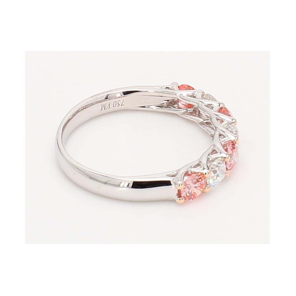 1.08卡半圈透光設計粉鑽排戒（86640）