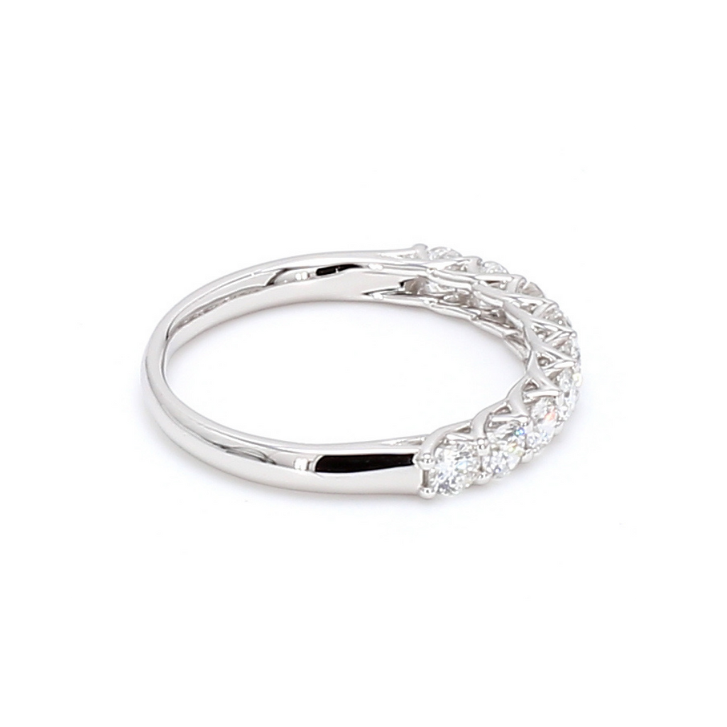 0.72卡半圈透光設計培育鑽石排戒（86095）