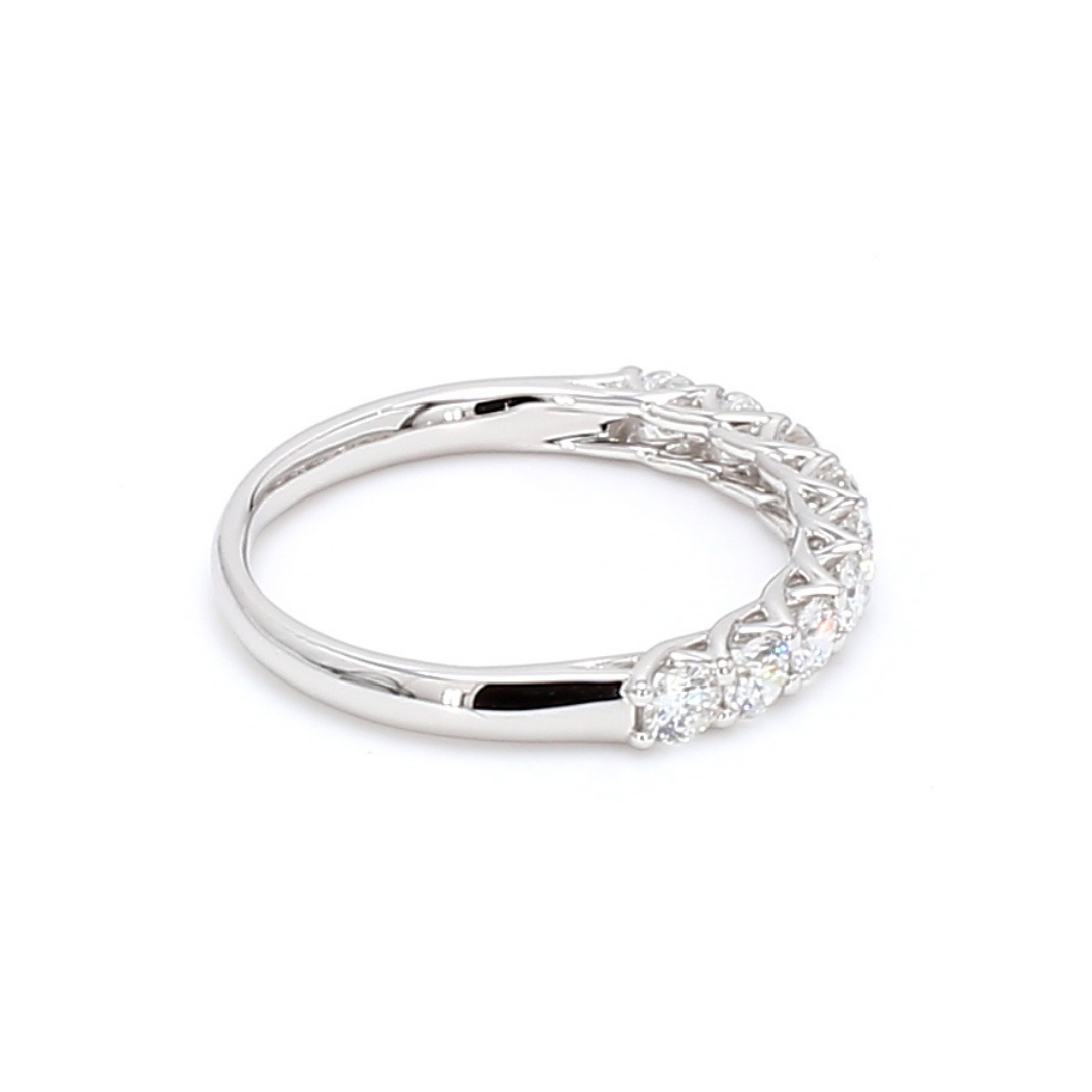 0.72卡半圈透光設計培育鑽石排戒（86095）