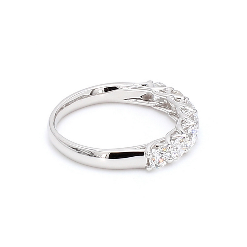 1.05卡半圈透光設計培育鑽石排戒（86099）