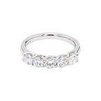 1.02卡半圈透光設計鑽石排戒（86006）