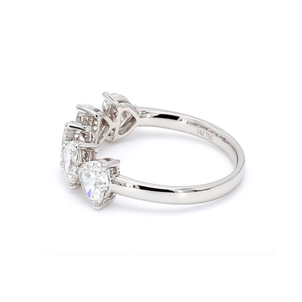 2.08卡半圈心形培育鑽石排戒（86011）