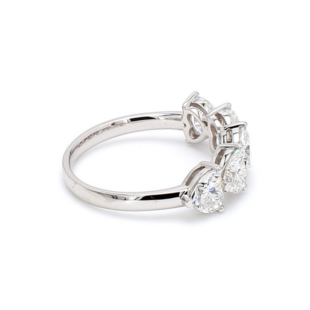 2.08卡半圈心形培育鑽石排戒（86011）