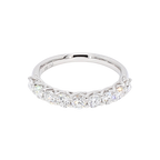 18K白金半圈透光設計排鑽戒指