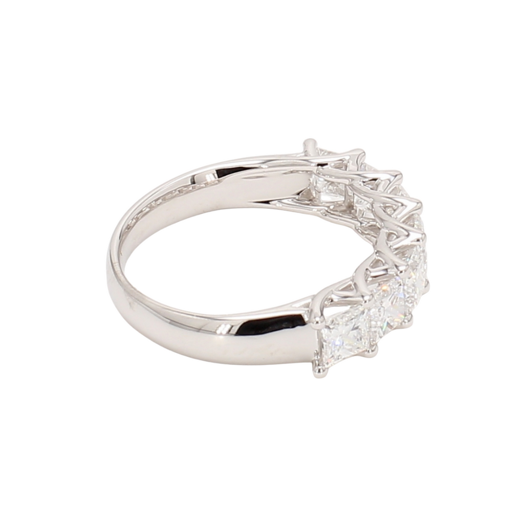 1.83卡半圈透光設計方形培育鑽石排戒（86664）