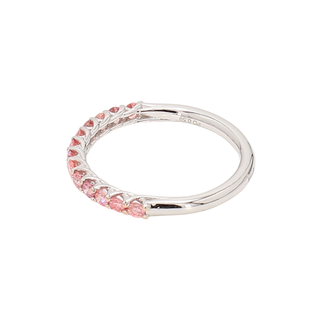 0.59卡半圈透光設計粉鑽排戒（86637）