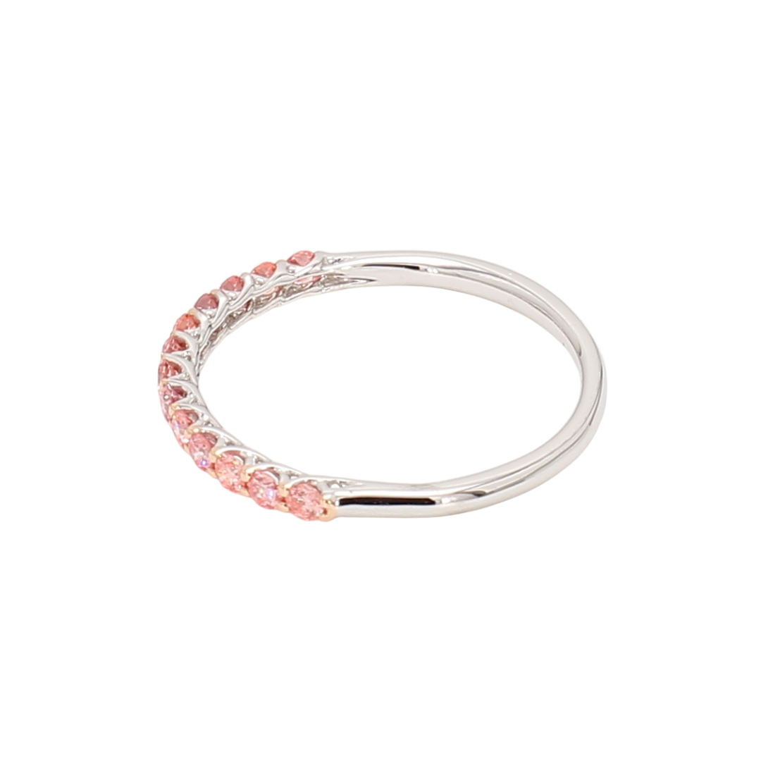 0.3卡半圈透光設計粉鑽排戒（86626）