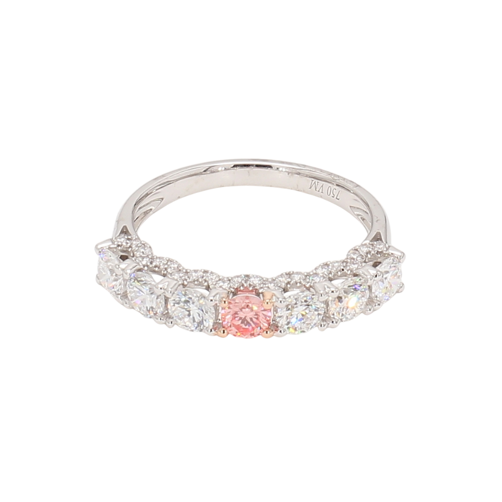 1.69卡半圈透光設計粉鑽排戒（86641）