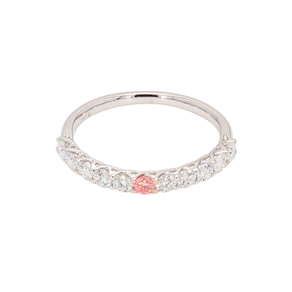 0.43卡半圈透光設計培育粉鑽排戒（86645）