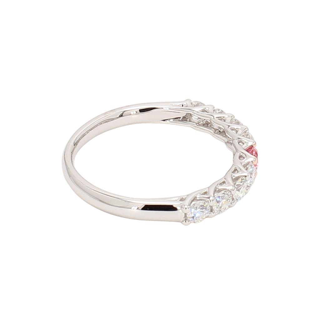 0.66卡半圈透光設計培育粉鑽排戒（86644）