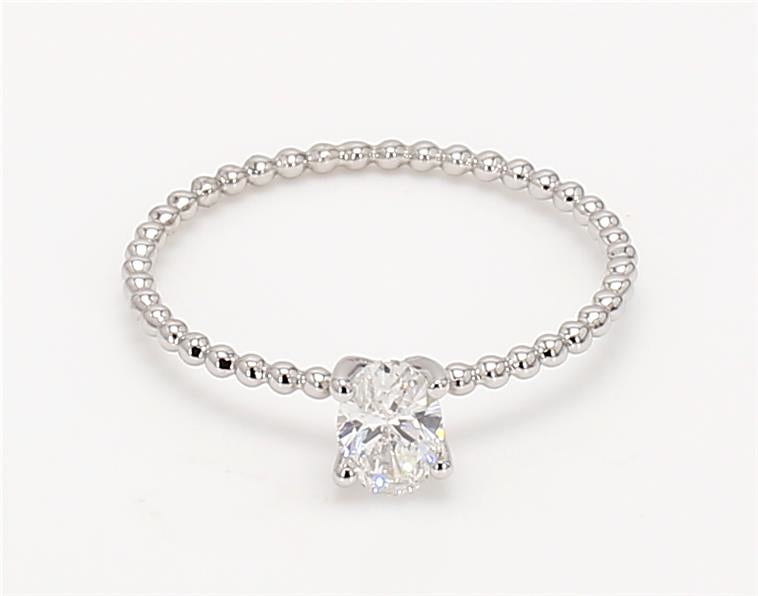 14K白金橢圓形鑽石戒指