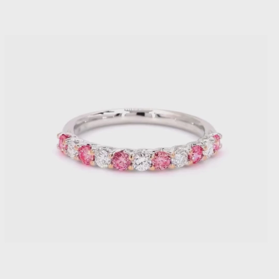 0.59卡半圈透光設計粉鑽排戒（86639）