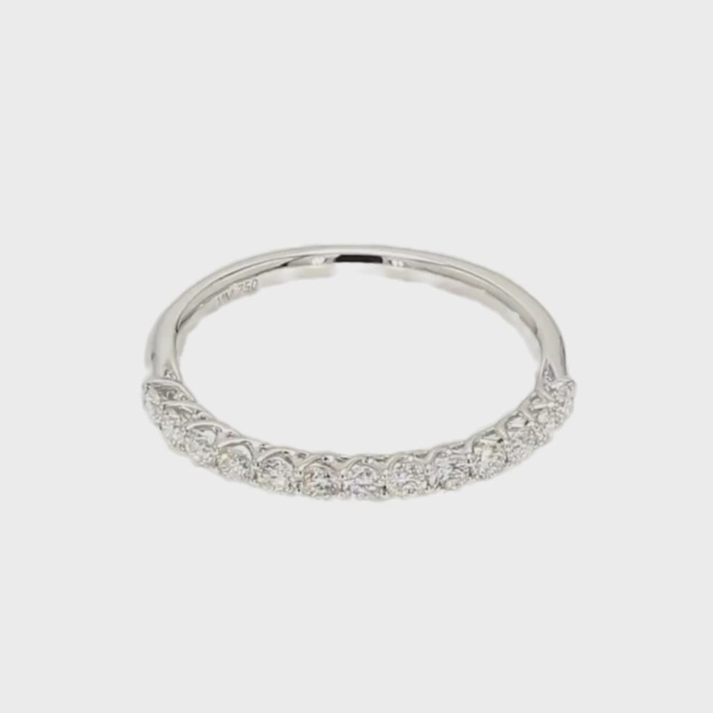 0.39卡半圈透光設計培育鑽石排戒（86096）