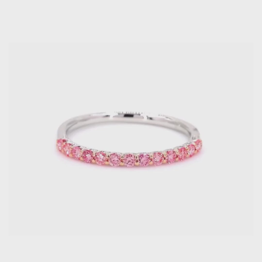 0.3卡半圈透光設計粉鑽排戒（86626）