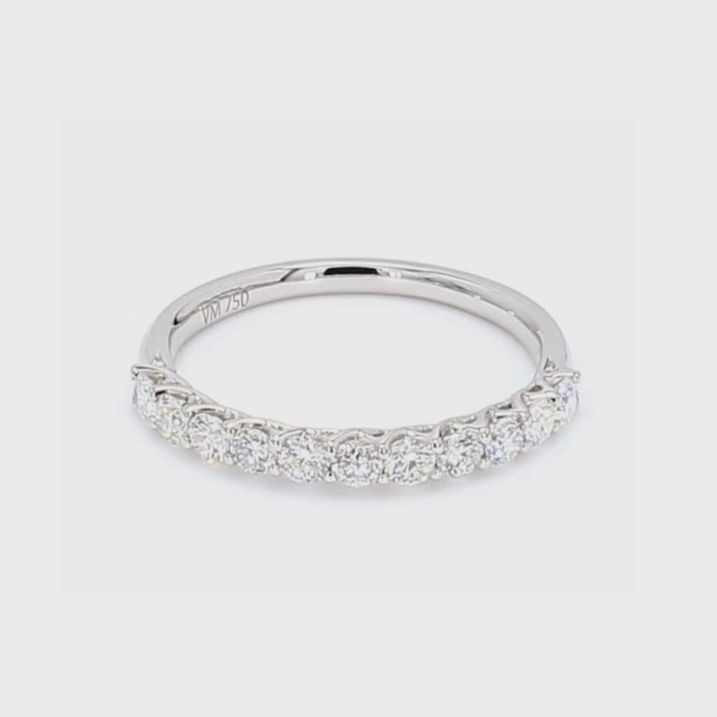 0.58卡半圈透光設計培育鑽石排戒（86118）